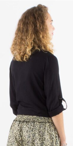 Alternative view of Bluza iz viskoze CH16747